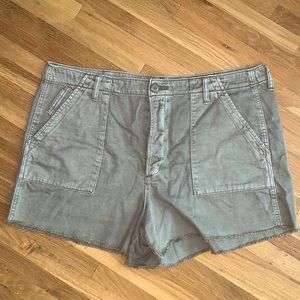 NWOT army green cutoff American Eagle mom shorts